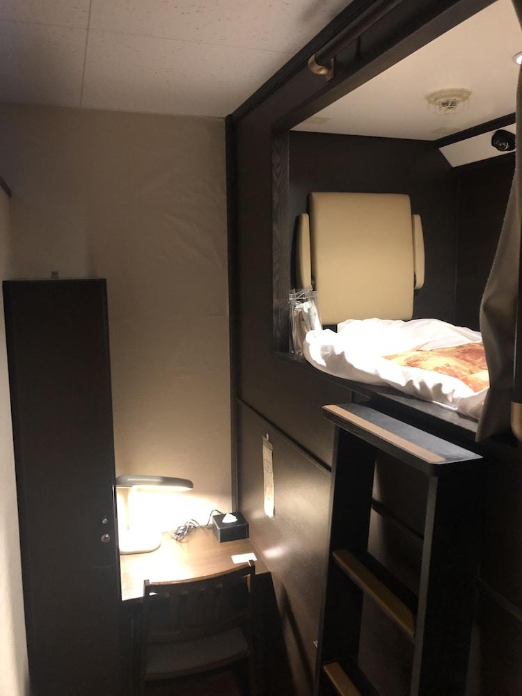 横滨 樱木町胶囊旅馆酒店 外观 照片